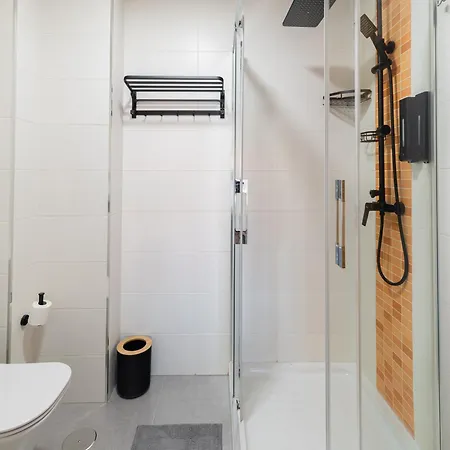 By Ladeira Apartment